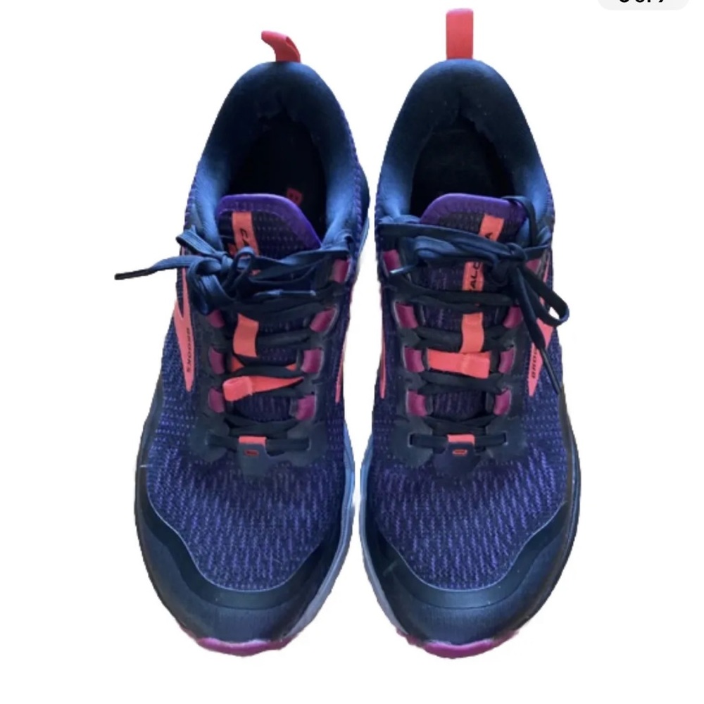 Brooks Caldera 5 - Black, Purple and Fuchsia, size 6.5